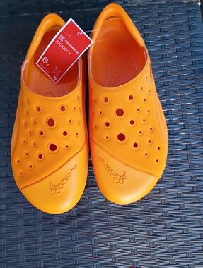 Nike Aquaswoosh Sandals